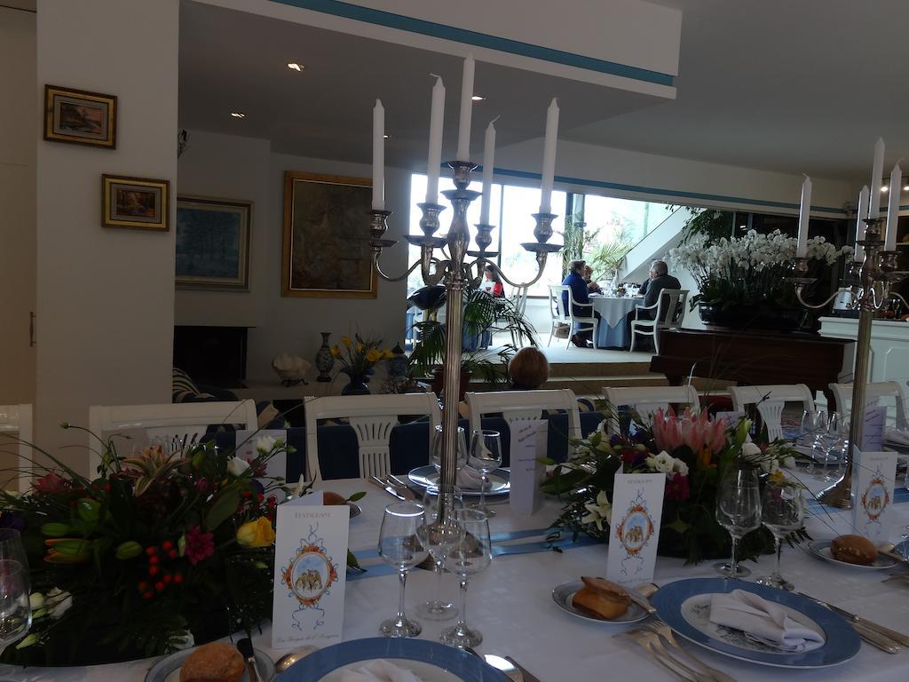 Hostellerie Restaurant Les Gorges De L'Aveyron Bruniquel Ngoại thất bức ảnh