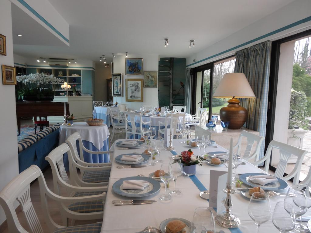 Hostellerie Restaurant Les Gorges De L'Aveyron Bruniquel Ngoại thất bức ảnh